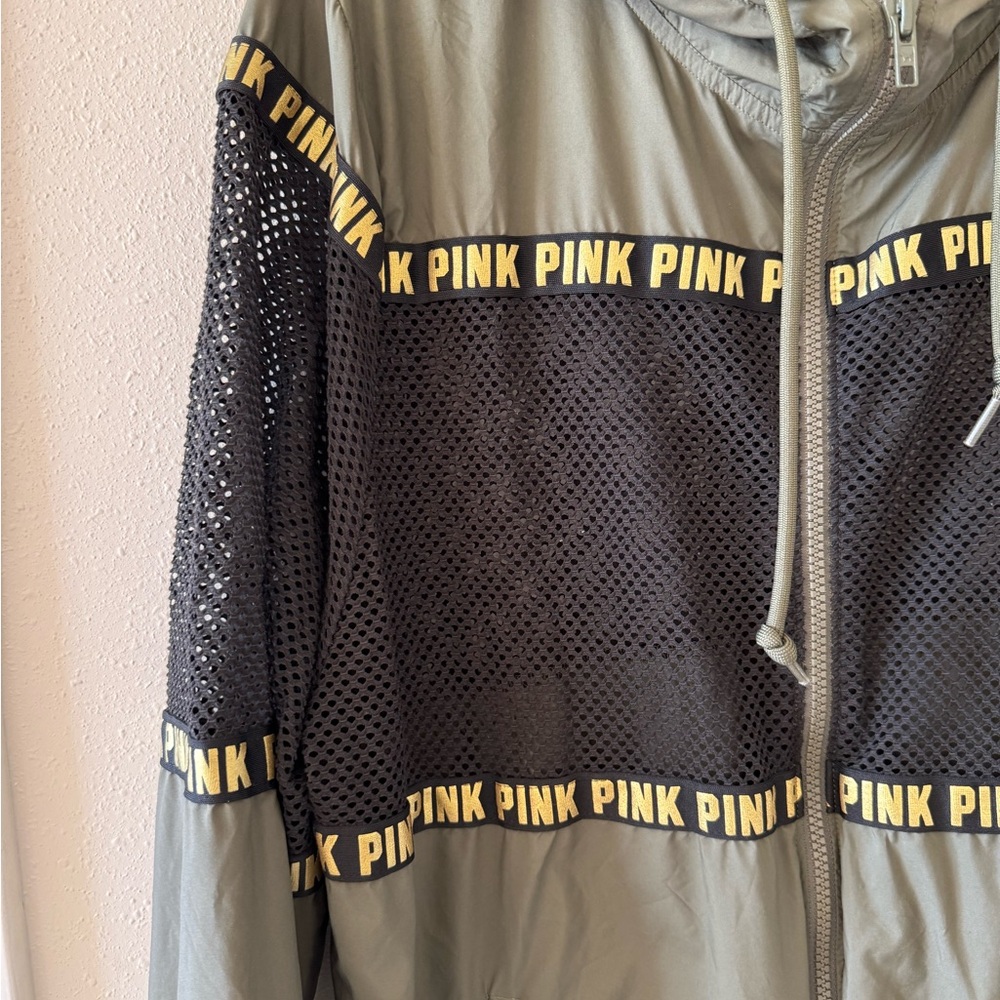 Victoria’s Secret PINK Medium Mesh Anorak Windbreaker Hooded Lightweight Jacket - Picture 5 of 6